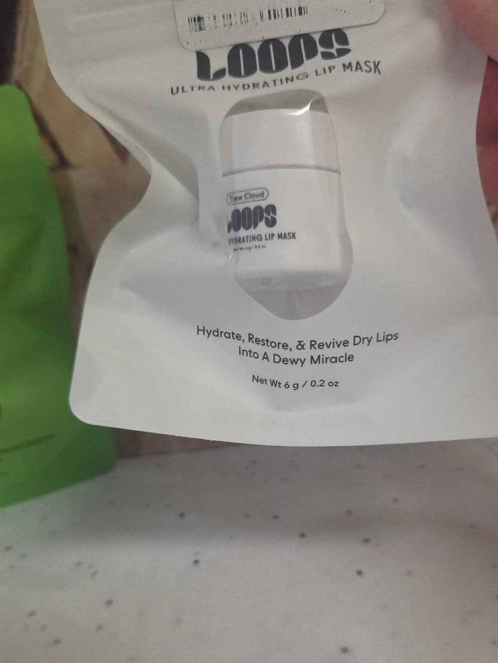 LOOPS Exfoliatijg And Ultra Hydrating Lip Mask Duo - Green & White